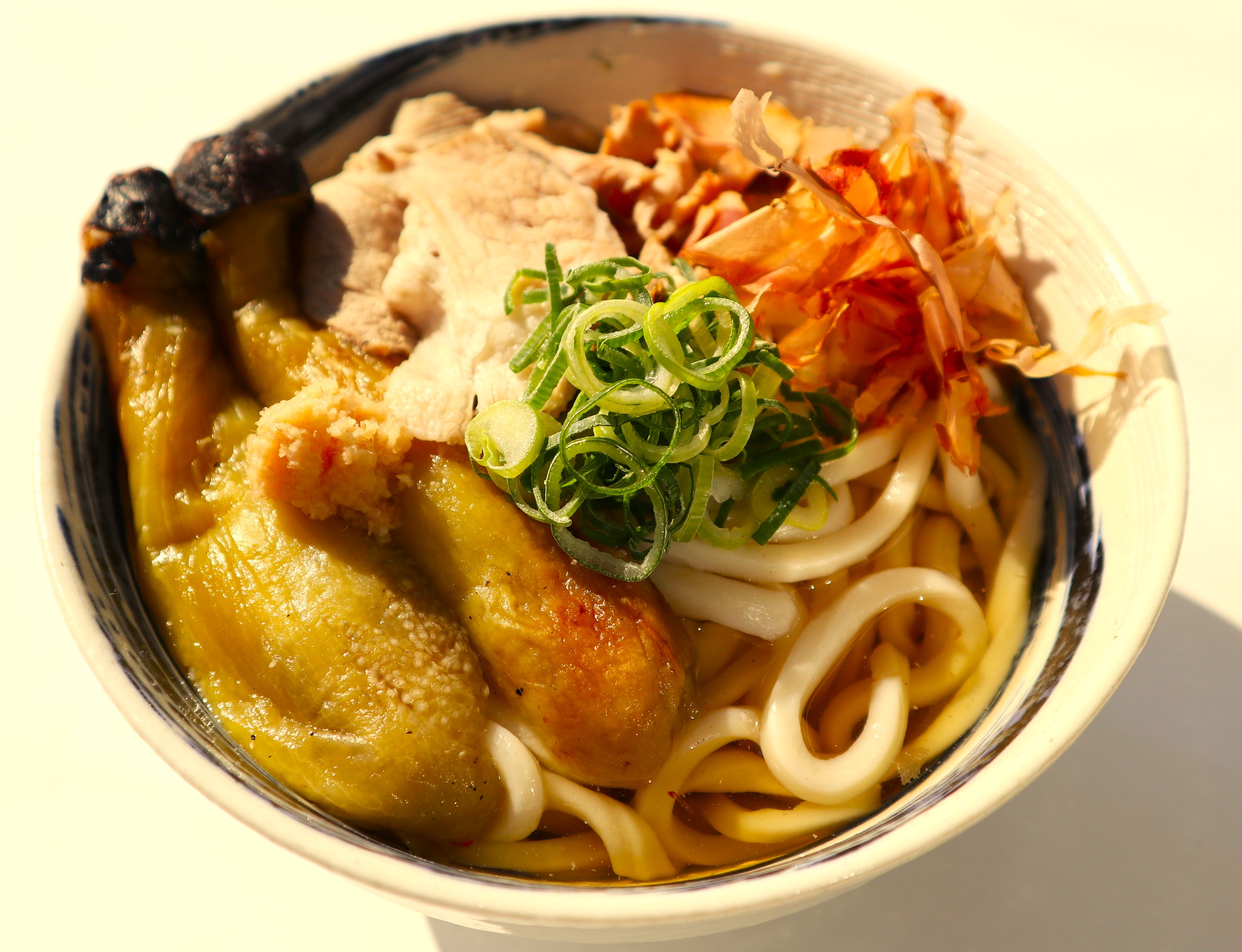 焼き茄子と豚しゃぶの冷やかけうどん